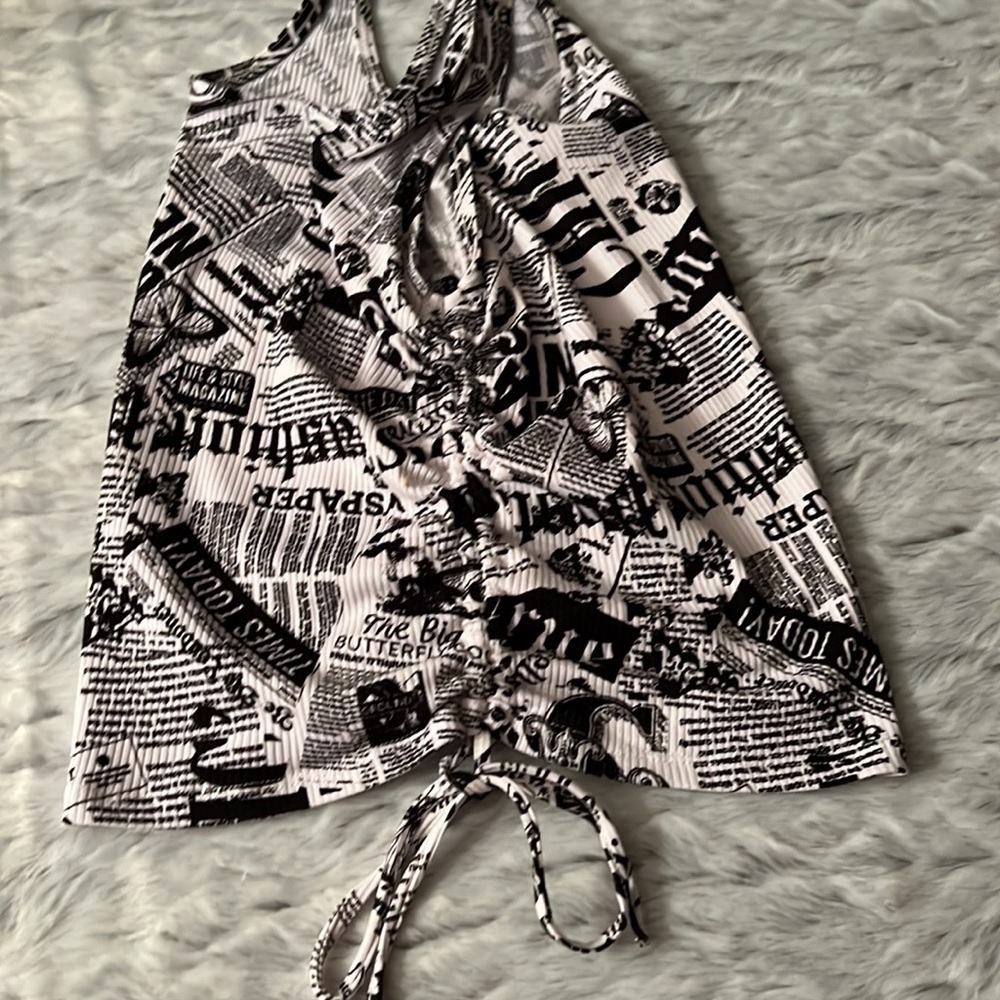 Newspaper Ruched Ribbed Tank Size XS (1) - Picture 4 of 5